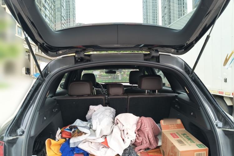 Used Mercedes-Benz GLC 2021 GLC 260 L 4MATIC Dynamic Edition Trunk