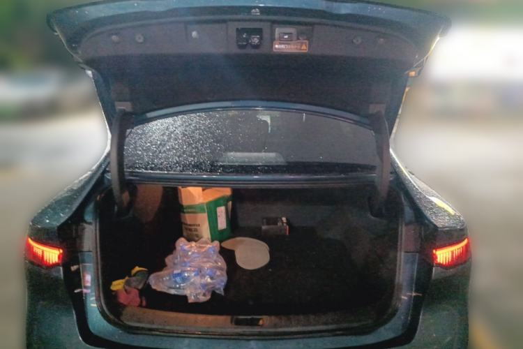 Used Nissan N7 2025 510 Pro Trunk