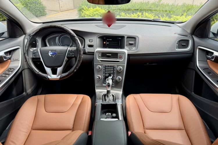 Used Volvo S60 2015 S60L T5 Intelligent Drive Edition