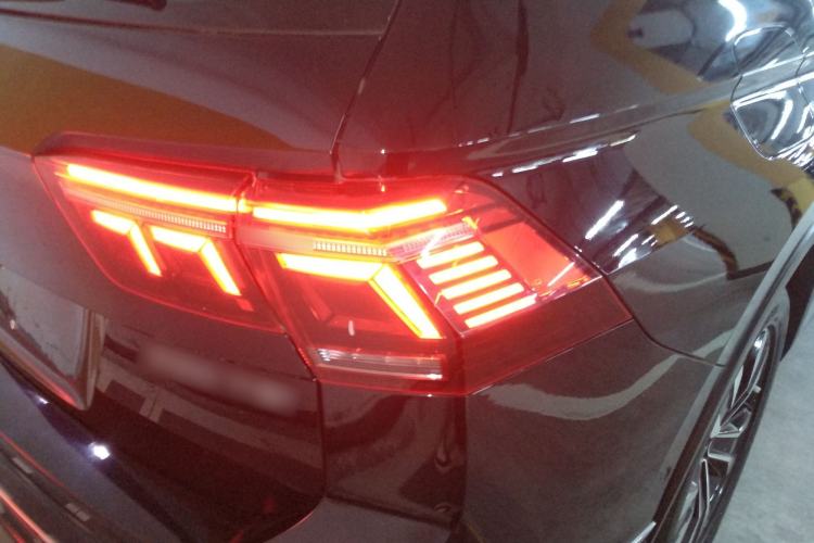 Used Volkswagen Tiguan L 2022 330TSI Automatic Two-Wheel Drive R-Line Enhanced Edition