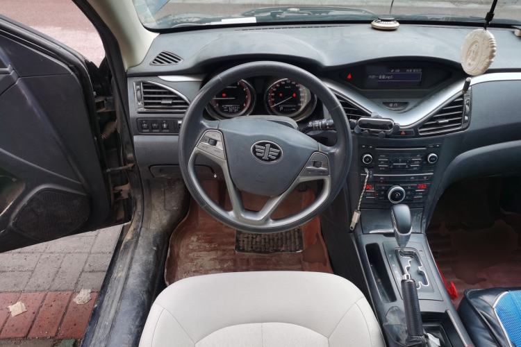 Used Bestune B70 2014 2.0L automatic comfort version
