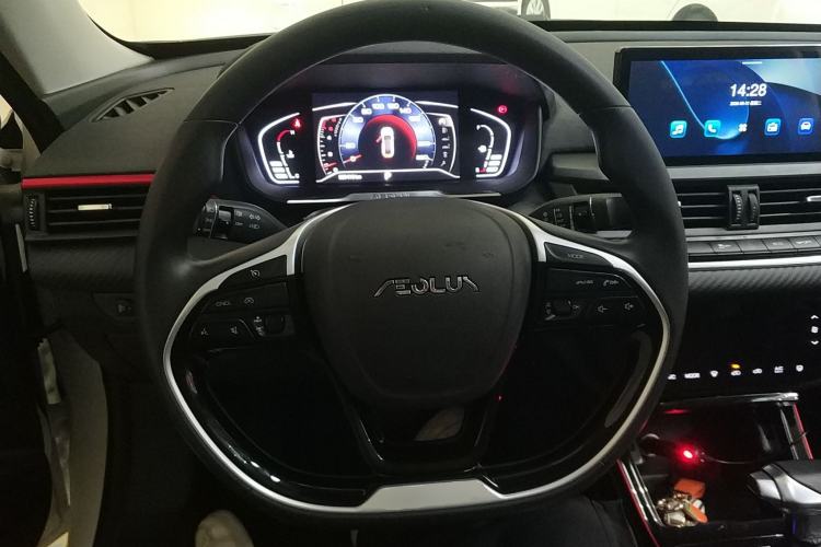 Used Dongfeng Aeolus Yixuan 2021 230T Automatic Chasing Shadow Edition
