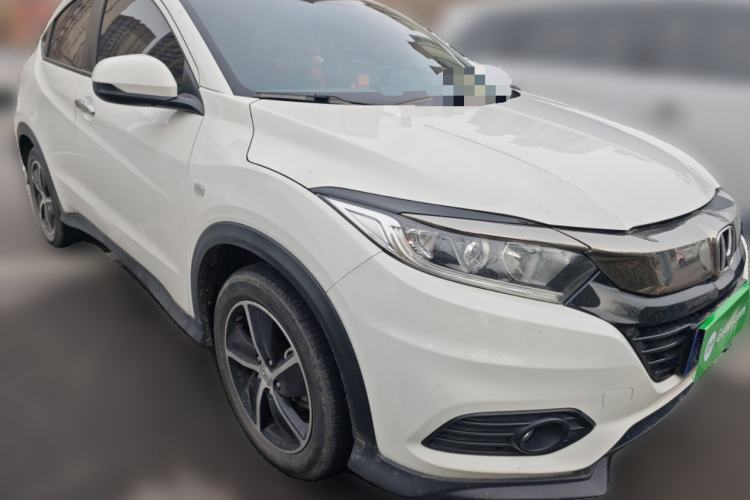 Used Honda Vezel 2022 1.5L CVT Phantom Night Pioneer Edition Front Right 45 Deg