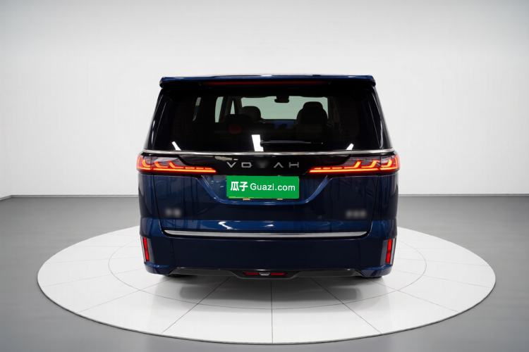 Used VOYAH Dream 2025 EV Four-Wheel Drive Flagship Kunpeng Edition Rear