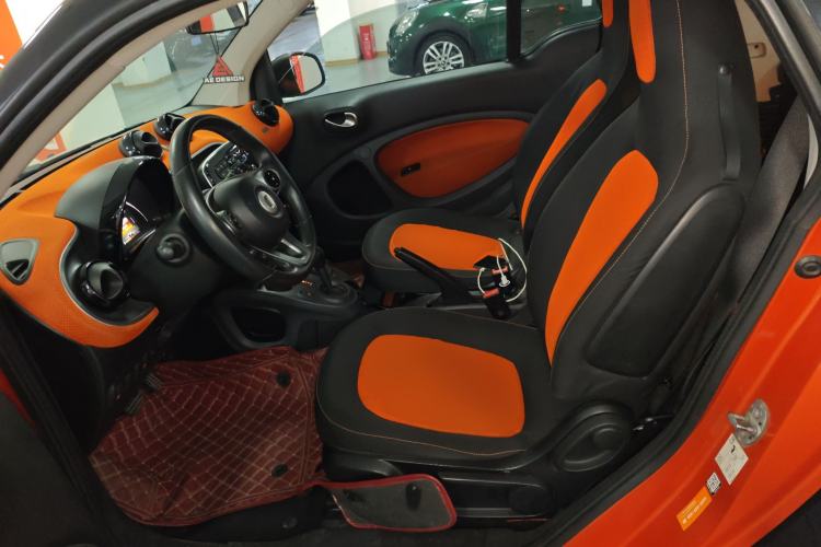 Used smart fortwo 2015 1.0L 52 kW Hardtop Passion Edition
