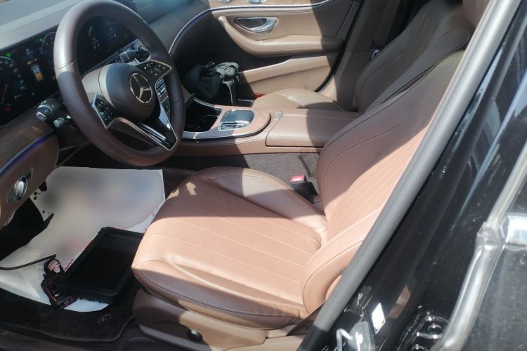 Used Mercedes-Benz E-Class 2023 Updated E 300 L Fashion Edition Left Front Seat