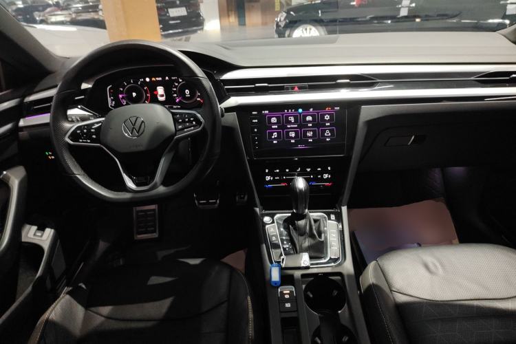 Used Volkswagen FAW-Volkswagen CC 2023 380TSI Striking Edition
