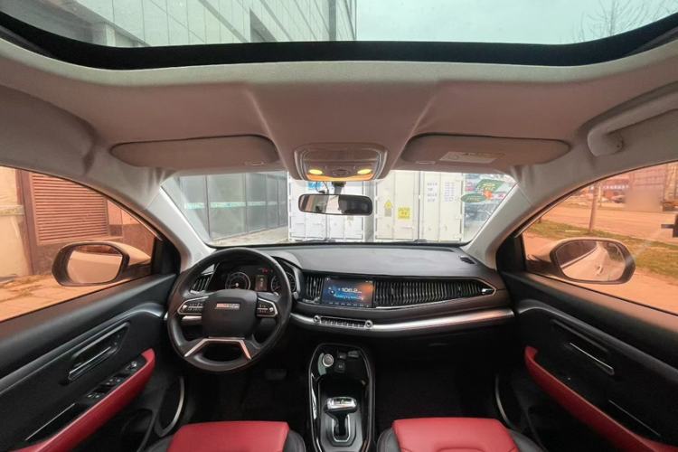 Used Haval H2s 2018 Blue Label 1.5T Dual-Clutch Elite Model Interior 4