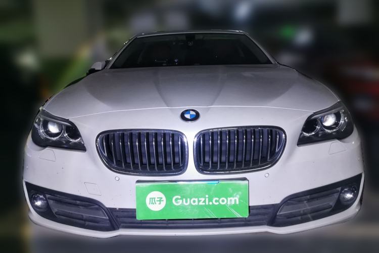 Used BMW 5 Series 2014 520Li Elegant Model
