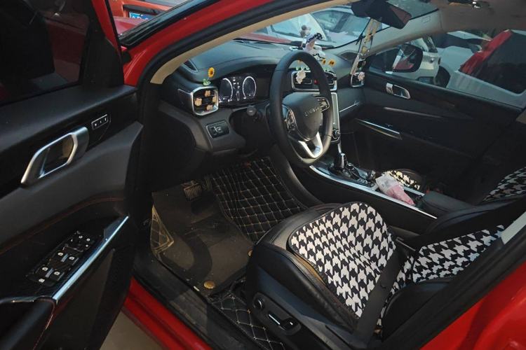 Used Lynk & Co 01 2017 2.0T Four-Wheel Drive Pro Edition Driver Seat