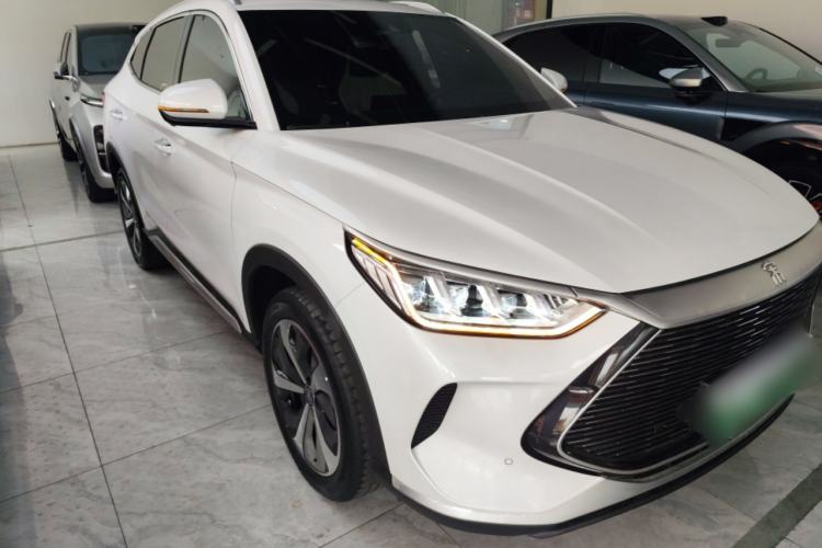 Used BYD Song PLUS New Energy 2021 DM-i 110KM Flagship Model Front Right 45 Deg