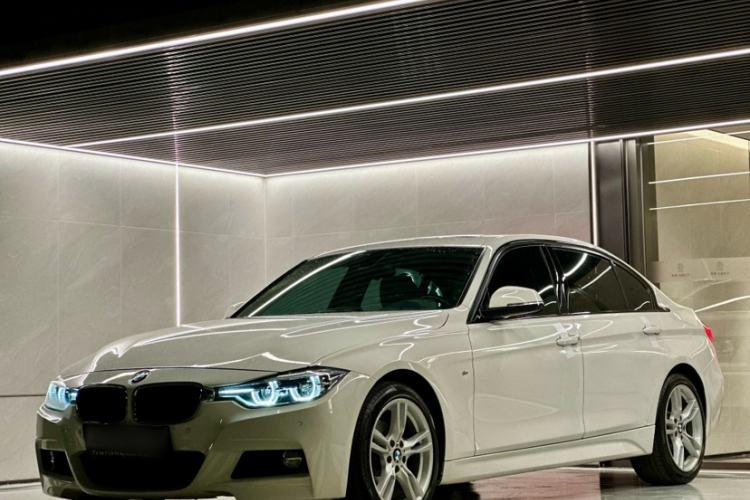 Used BMW 3 Series 2018 320Li Leading Model M Sport Package Front Left 45 Deg