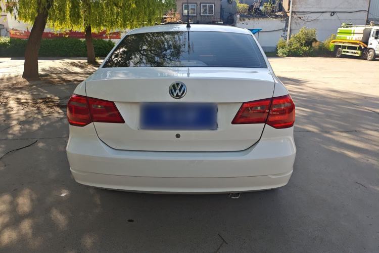 Used Volkswagen Jetta 2015 1.6L Automatic Fashion Model Rear