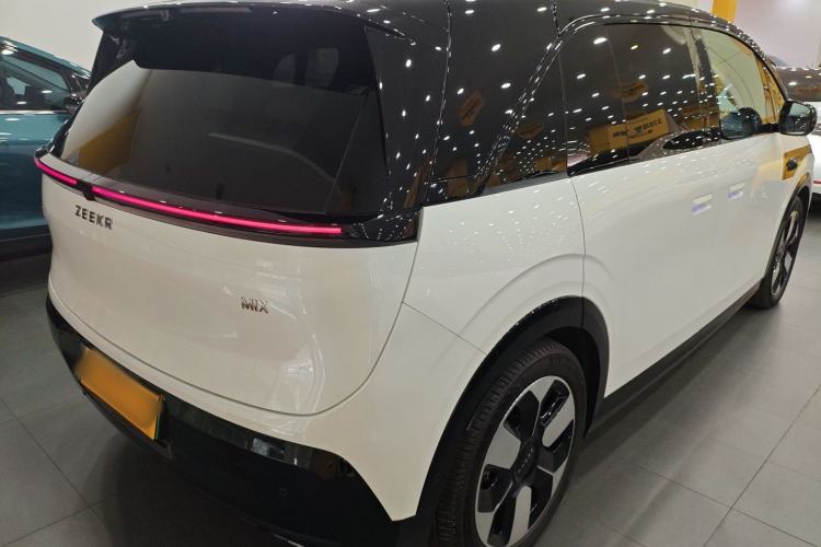 Used Zeekr MIX 2025 Long-Range Intelligent Driving Edition
