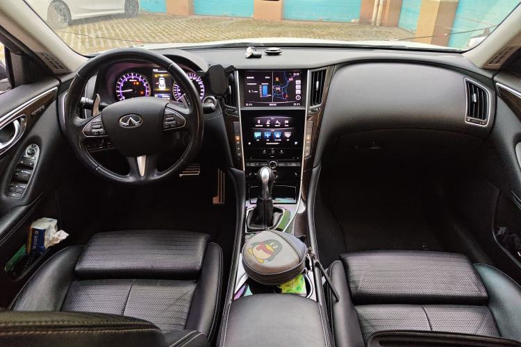 Used Infiniti Q50L 2015 2.0T Luxury Sport Edition
