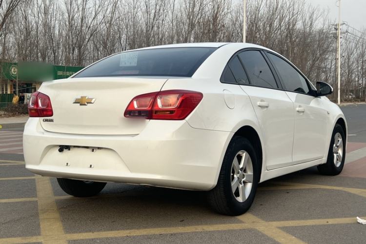 Used Chevrolet Cruze 2015 1.5L Classic SL MT