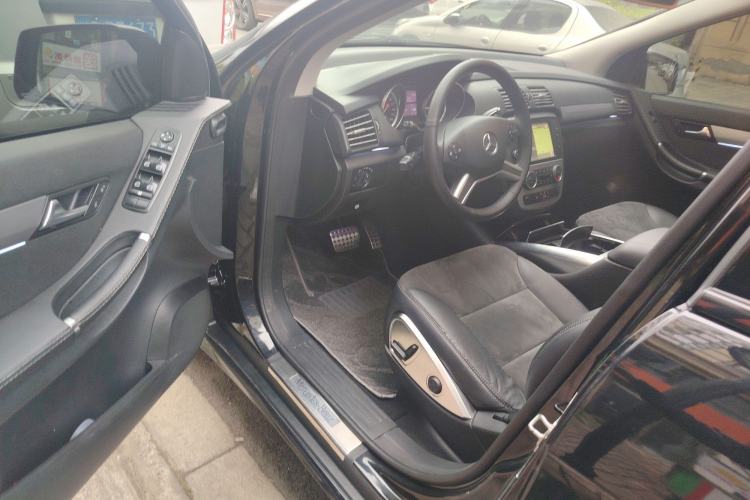 Used Mercedes-Benz R-Class 2014 R 320 4MATIC Business Model Driver Seat