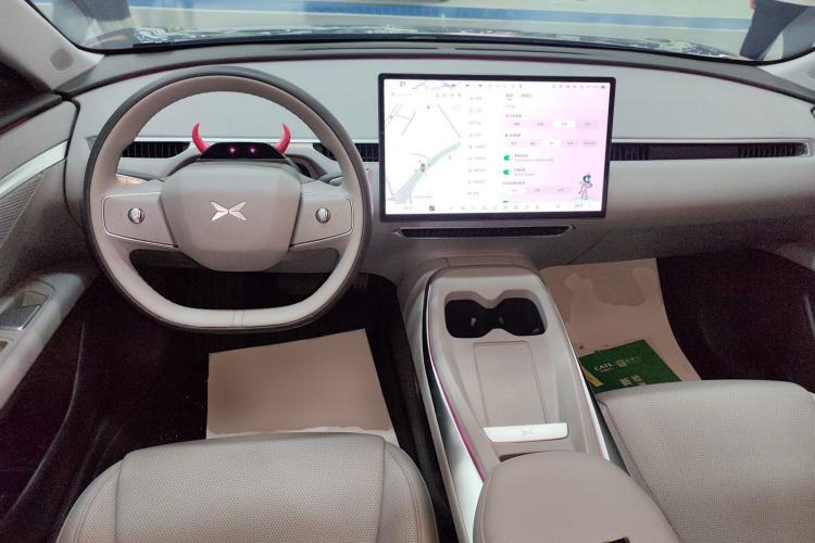 Used XPeng MONA M03 2024 620 with Ultra-Long Range Center Console