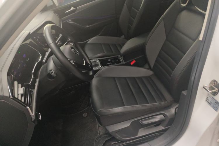 Used Volkswagen Sagitar 2021 280TSI DSG Comfort Connect Edition Left Front Seat