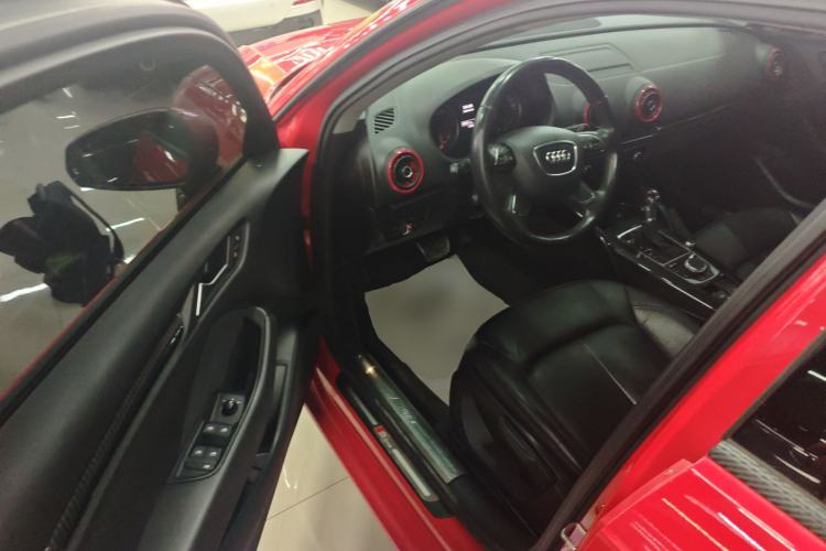 Used Audi A3 2014 Sportback 35 TFSI Automatic Ambition Edition
