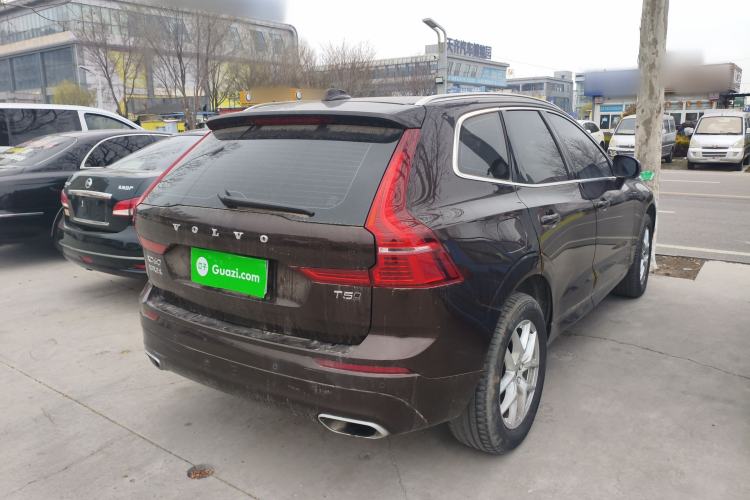 Used Volvo XC60 2019 T5 4x4 Smart Edition China V Standard