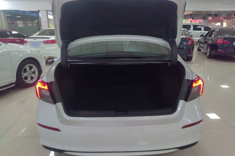 Used Honda Civic 2023 240TURBO CVT Dynamic Edition