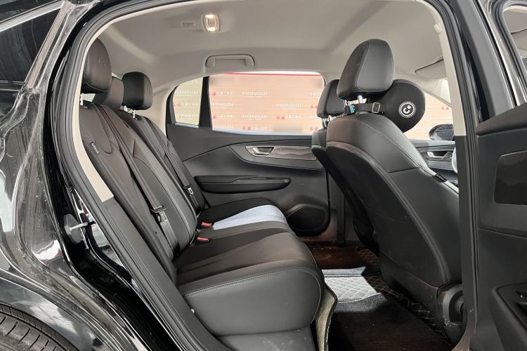 Used Hongqi E-QM5 2023 Base Travel Edition
