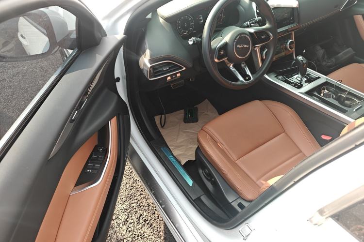 Used Jaguar XEL 2024 2.0T 250 PS R-DYNAMIC S Advanced Sport Edition
