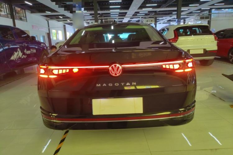 Used Volkswagen Magotan 2024 380TSI DSG Ultimate Edition Rear
