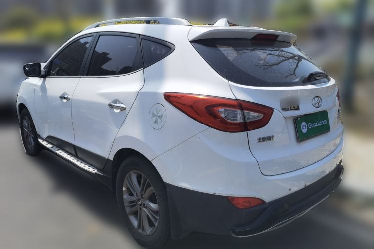 Used Hyundai ix35 2015 2.0L Automatic 2WD Smart Version China V Standard
