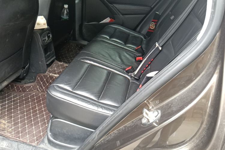 Used Volkswagen Tiguan 2015 1.8TSI Automatic Two-Wheel Drive Comfort Edition Left Rear Seat