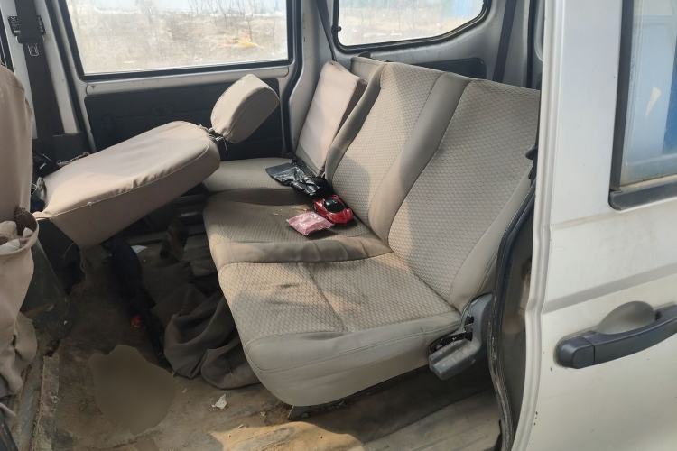 Used Wuling Zhiguang 2010 1.0L New Version Practical Short-Body L2Y