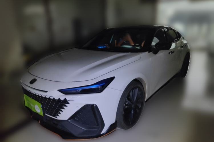 Used CHANGAN UNI-V 2024 2.0T Classic Sport Edition