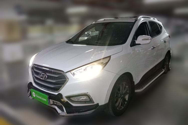 Used Hyundai ix35 2015 2.0L Automatic 2WD Smart Type China IV