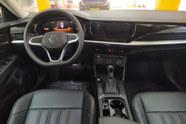 Used Volkswagen Passat 2024 280TSI Business Edition
