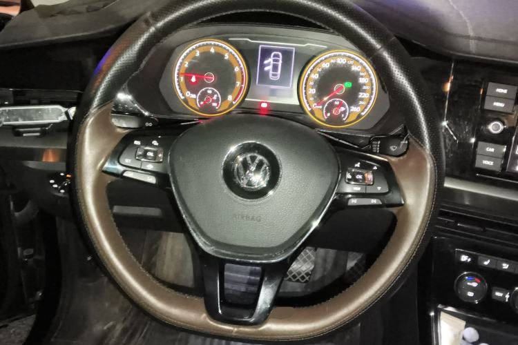 Used Volkswagen Passat 2020 330TSI Elite Edition China VI