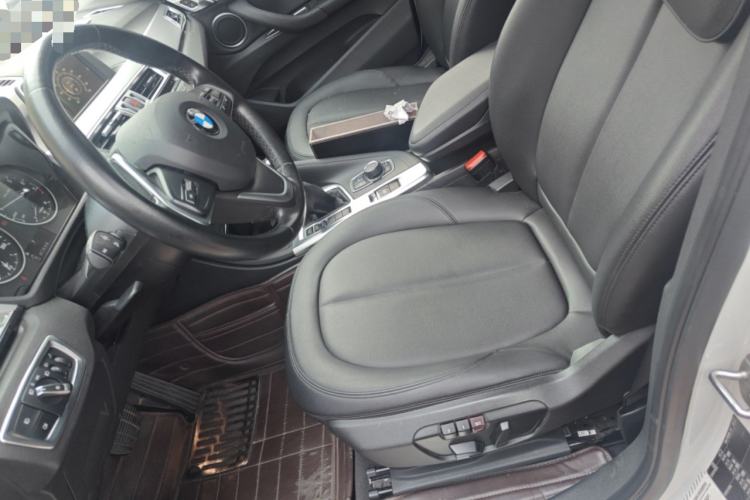 Used BMW X1 2016 sDrive18Li Fashion Model Left Front Seat