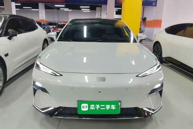 Used Geely Galaxy E8 2025 575 km Exploration Intelligent Driving Edition Front