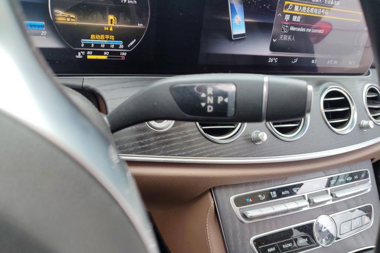 Used Mercedes-Benz E-Class 2020 Facelift E 260 L Sport Edition Gear Lever