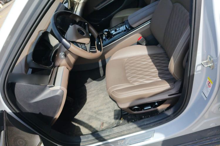 Used BYD Han 2024 EV Glory Edition 506KM Front-Wheel-Drive Premium Model Left Front Seat