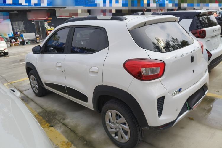 Used Venucia e30 2021 Elite Edition
