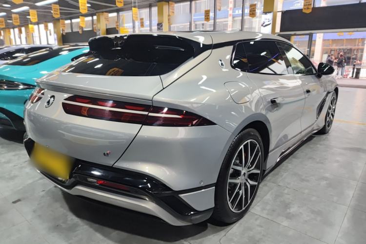 Used Denza Z9GT 2024 630 All-Wheel Drive Pro Version
