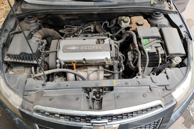 Used Chevrolet Cruze 2013 1.6L SL Grand Edition Manual Transmission
