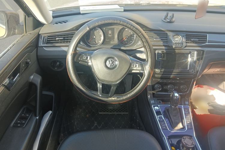 Used Volkswagen Passat 2016 330TSI DSG Prestige Edition
