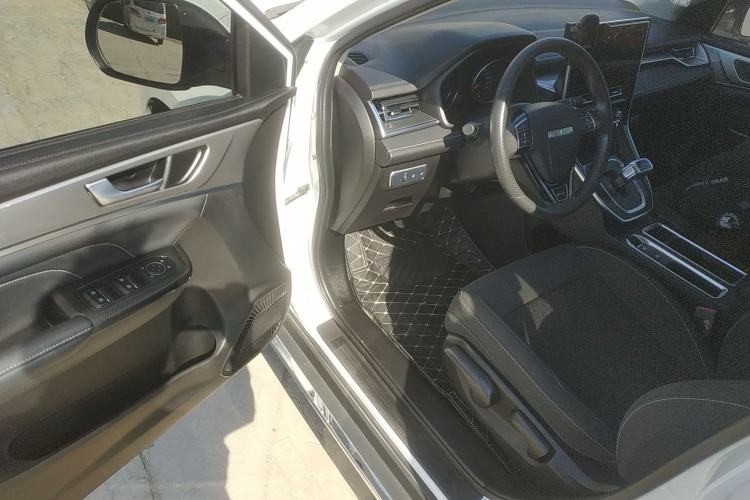 Used Haval M6 2021 PLUS 1.5T DCT Elite Smart Connectivity Model