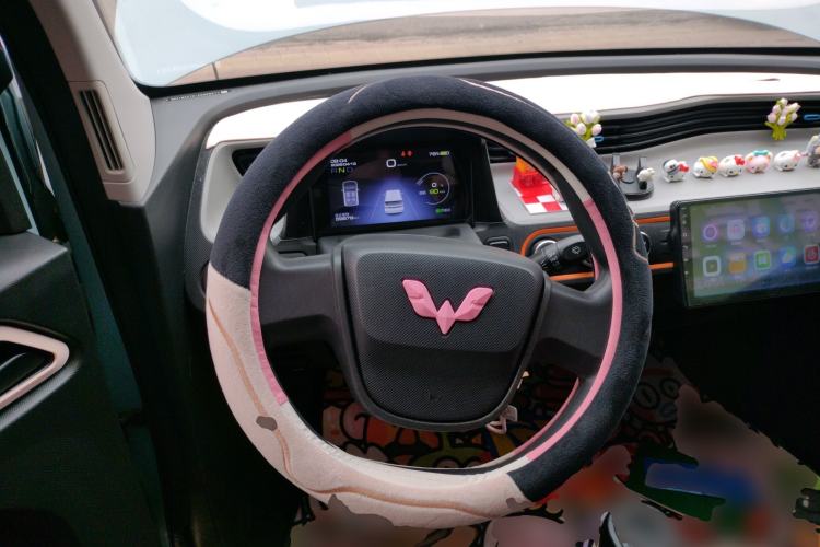 Used Wuling Hongguang MINIEV 2020 Zizai Version Lithium-NMC Steering Wheel
