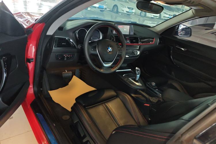 Used BMW 2 Series 2018 220i Sport Design Package