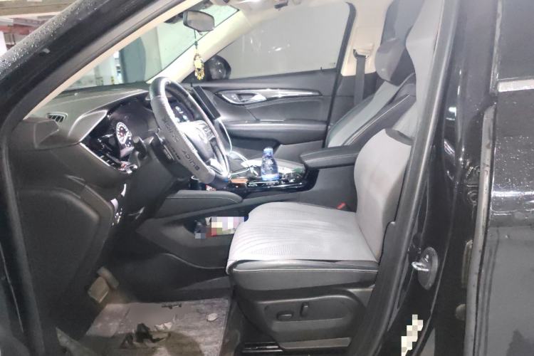 Used Buick Envision 2023 Encore S 552T Two-Wheel Drive Luxury Model
