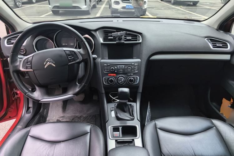 Used Citroen C4L 2016 1.2T Automatic Elite Model Center Console