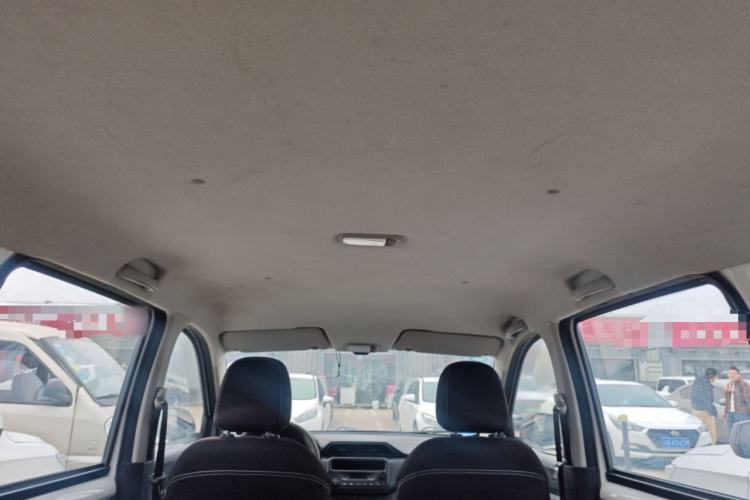 Used Wuling Hongguang 2019 1.5L S Basic Version China VI Standard LAR
